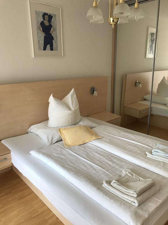 Apartementhaus Helene Am Klopeinersee ウンテーブルク・アム・クロッパイナー・ゼー エクステリア 写真
