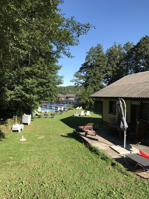 Apartementhaus Helene Am Klopeinersee ウンテーブルク・アム・クロッパイナー・ゼー エクステリア 写真